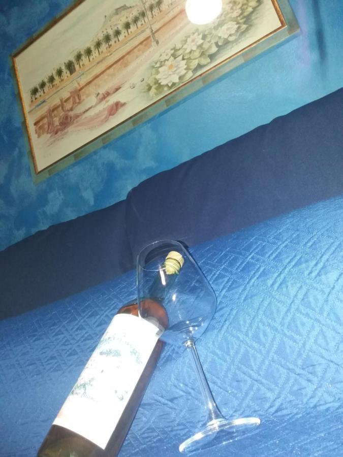 ボーザ Su Casciu Bed & Breakfast エクステリア 写真