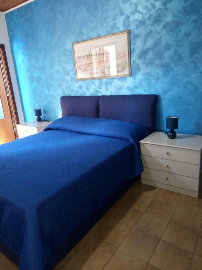ボーザ Su Casciu Bed & Breakfast エクステリア 写真