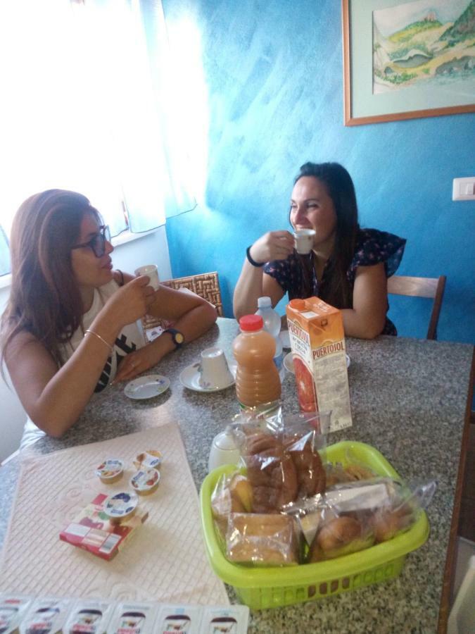 ボーザ Su Casciu Bed & Breakfast エクステリア 写真