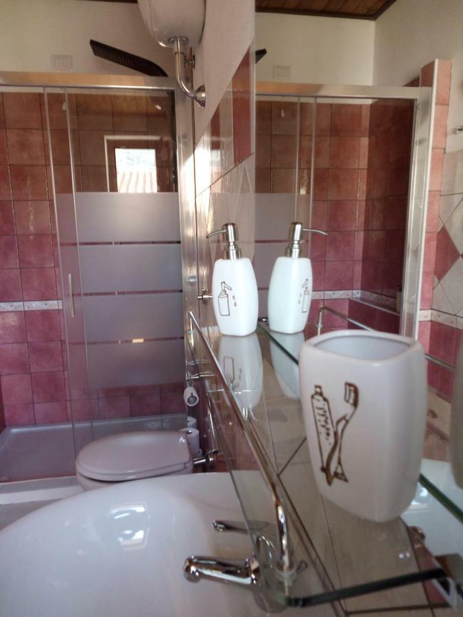 ボーザ Su Casciu Bed & Breakfast エクステリア 写真